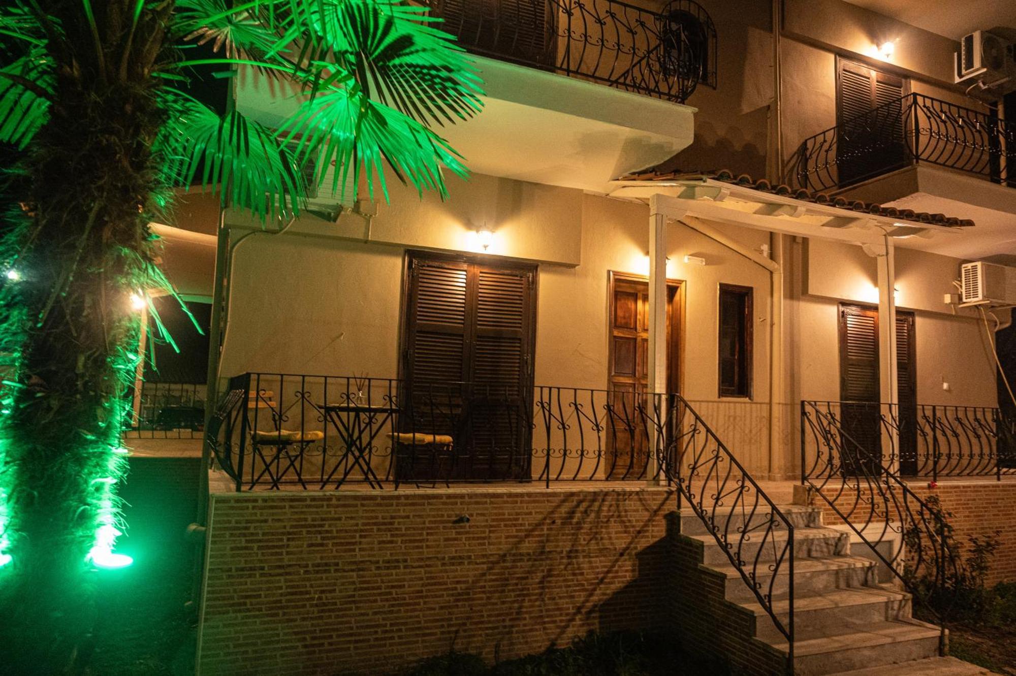 Βastasio Apartments Pefkochori Exterior photo