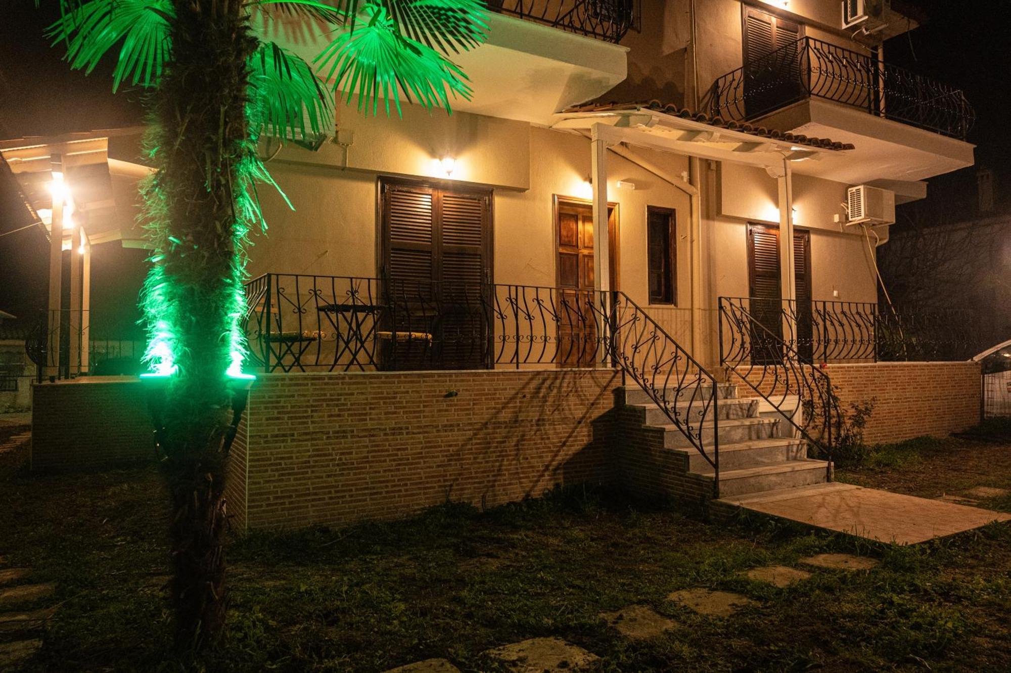 Βastasio Apartments Pefkochori Exterior photo